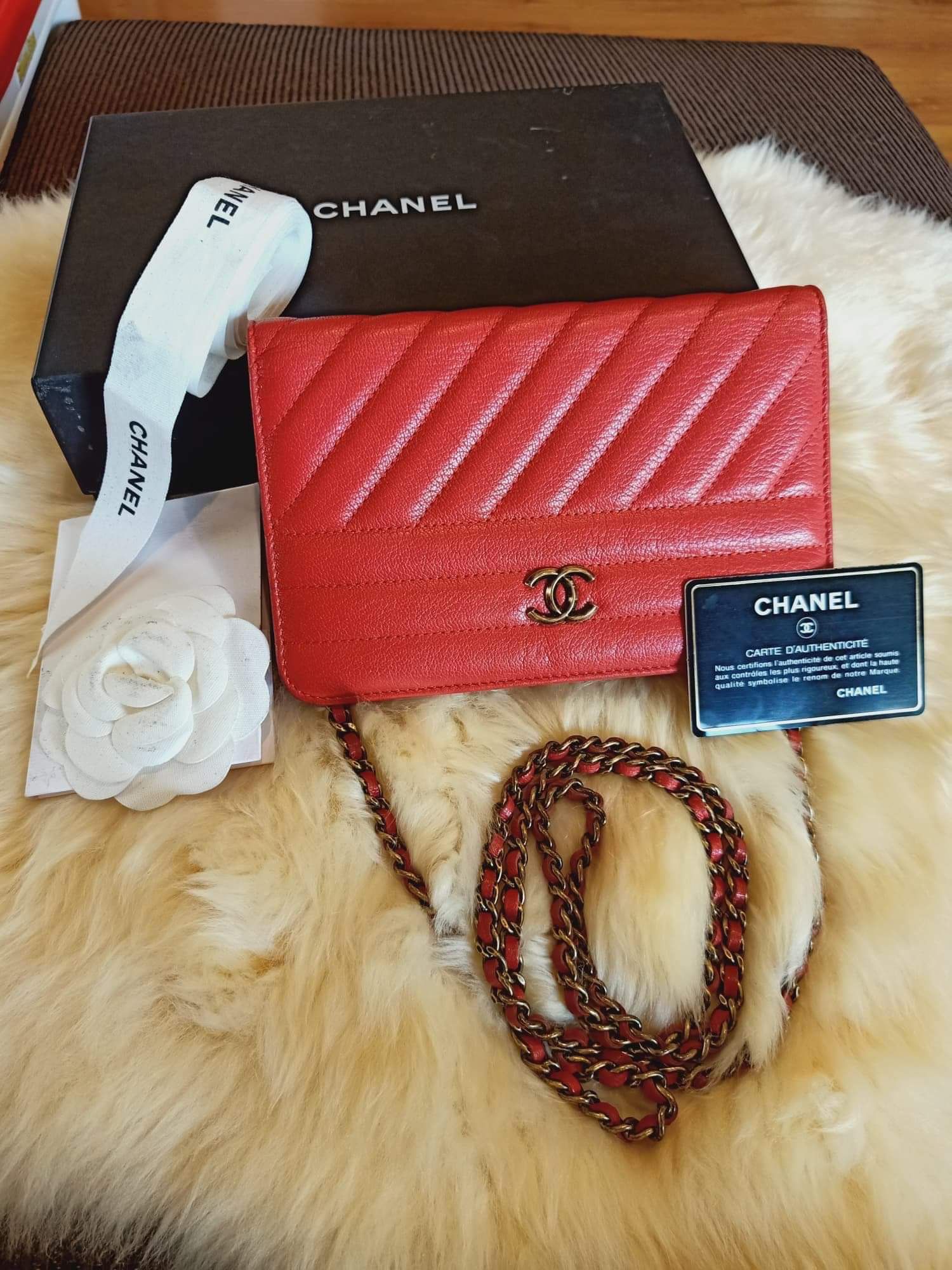 Authentic  Chanel Wallet on Chain  Woc Red Leather Cross Body Bag Please  Check  More Pictures 