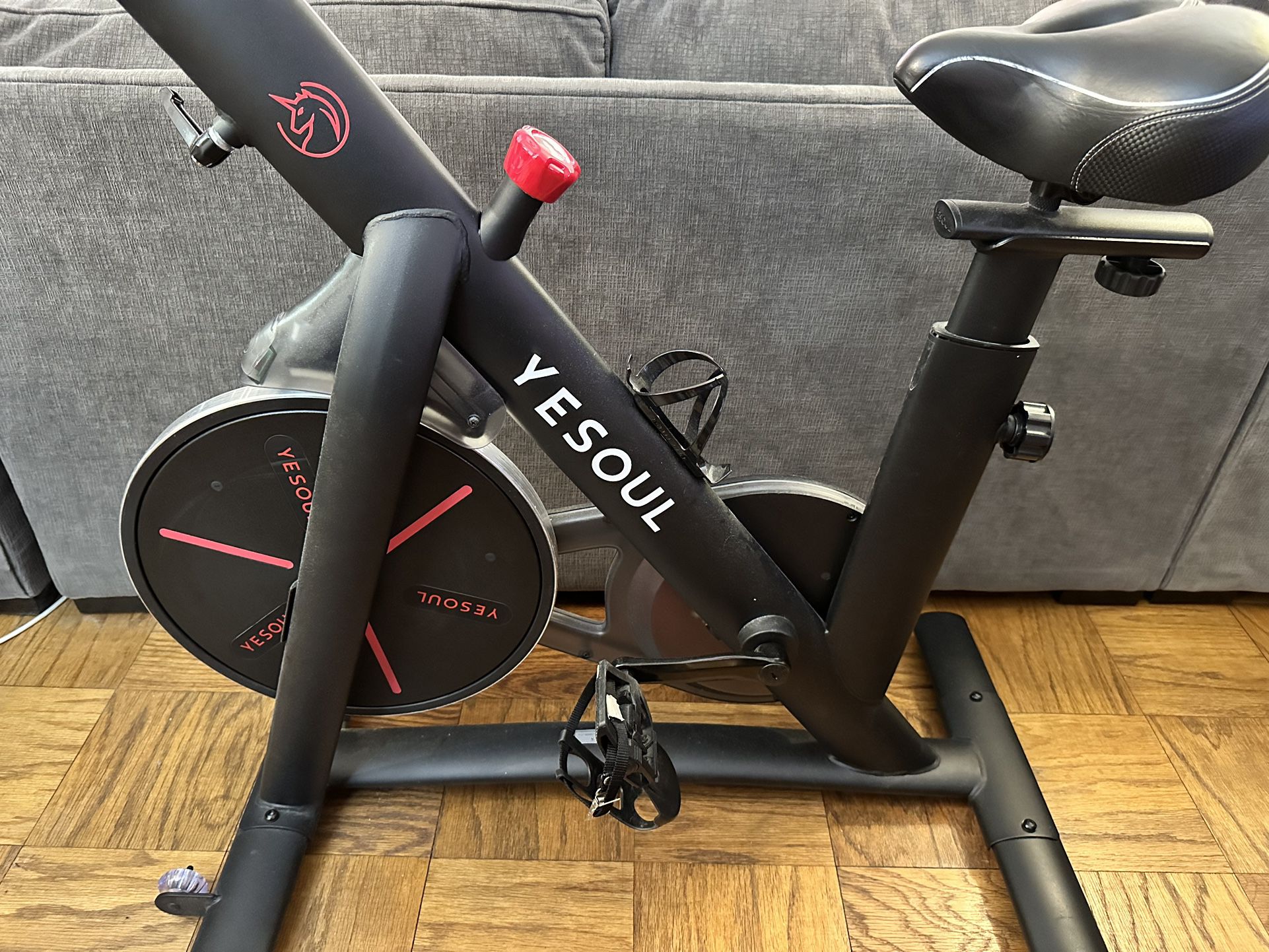 Yesoul S3 Exercise Bike (custom seat)