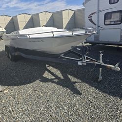 Chrysler Mericruiser Boat