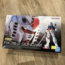 Real Grade Excitement Embodied RX-78-2 Gundam (Gundam 1) Figurine.