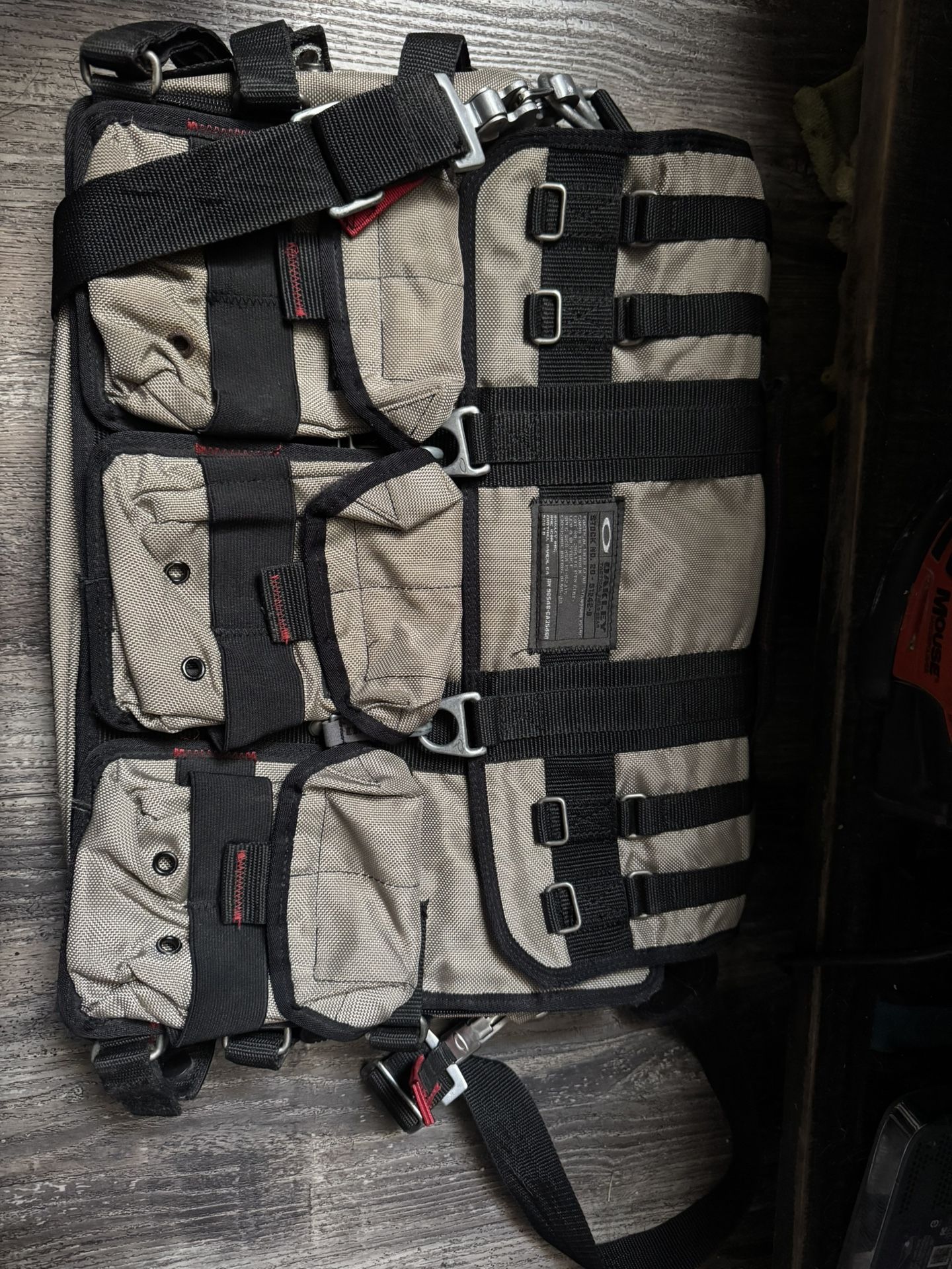 Oakley Tactical Messenger Bag
