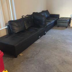 BLACK COUCH. NEEED GONE TODAY