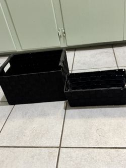 Storage bins