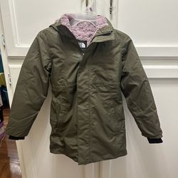 North  Face   Girls    Olive  Green  ,  Purple  Fuzzy    Winter  Jacket