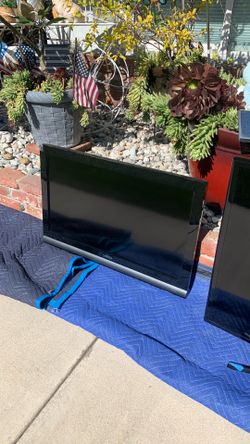 TV  40 dollars. Not a smart TV