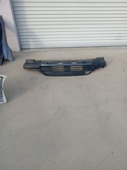 20 To 23 Front Bumper Valance Lower Ford Explorer ( Oem)