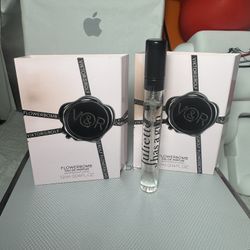 Julliete has a Gun Not a Parfum  travel 5ml  + bonus