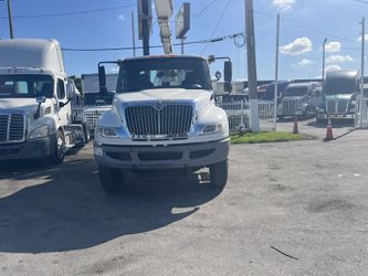 2011 International Model 4300i