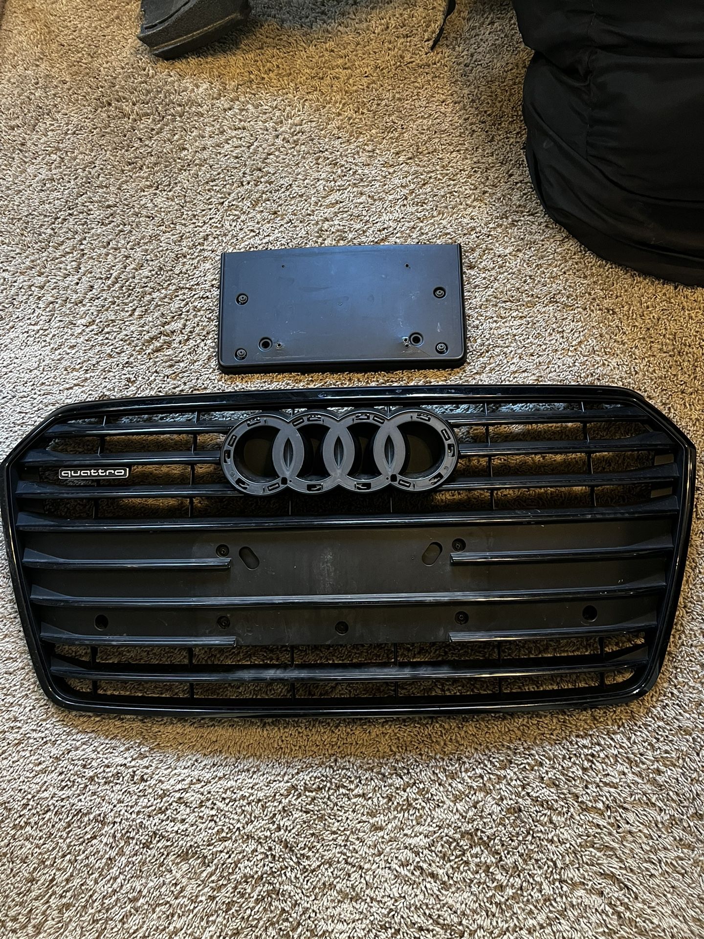 2018 audi A7 (c7.5) front grille (no emblem)