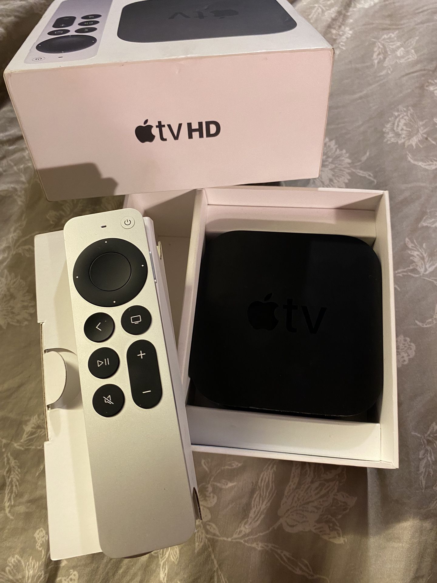 Apple Tv Router With Remote 
