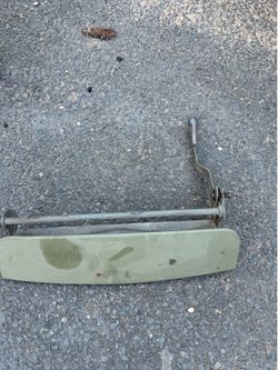 48 Ford flathead, oil filter and front hood scoop