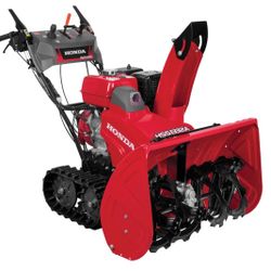 Honda HS 1332AT Snow Blower 