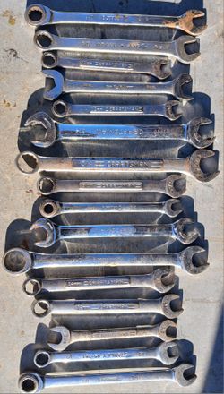Wreches