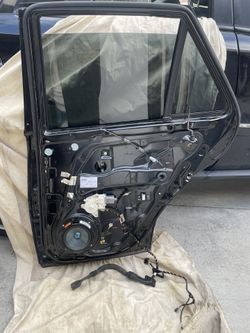 08 ML 350 Door Black