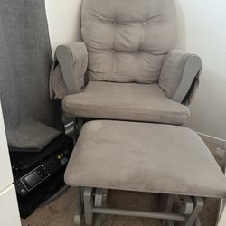 Light Grey Rocking Chair With Rocking Leg Rest
