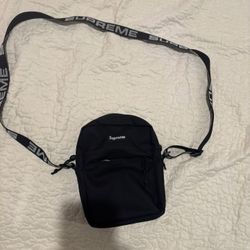 Supreme Shoulder Bag Ss18 (NOT FOR FREE)