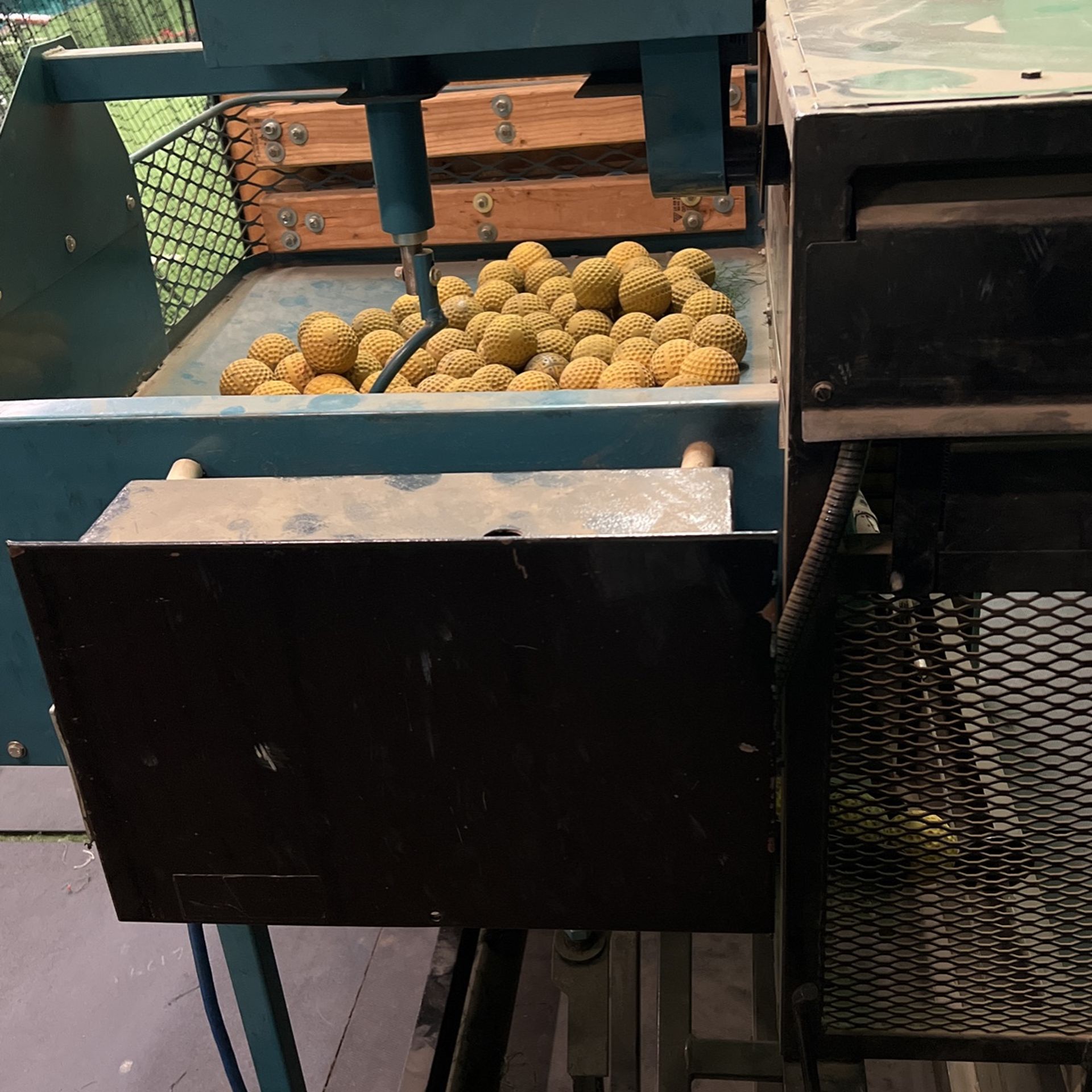 Iron Mike Pitching Machine for Sale in Oak Lawn, IL OfferUp