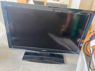 Sharp smart 32” tv