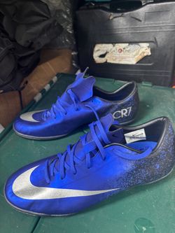 Shoes Nike CR7 size  9.5 tenis nike CR7 talla 9.5