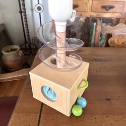 Kids Lovevery Montessori toy