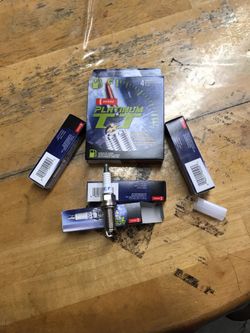2002 - 2006 Nissan Altima spark plugs