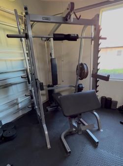 Home gym -Smith machine - lat pull-down - body-solid series 7