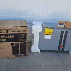 Rheem rtgh-84dvln Performance 8.4 GPM Super High Efficiency Indoor Natural Gas Tankless Water Heater