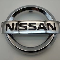 NISSAN FRONT CENTER MIRROR GRILLE EMBLEM BADGE FOR ALTIMA 2013-2018