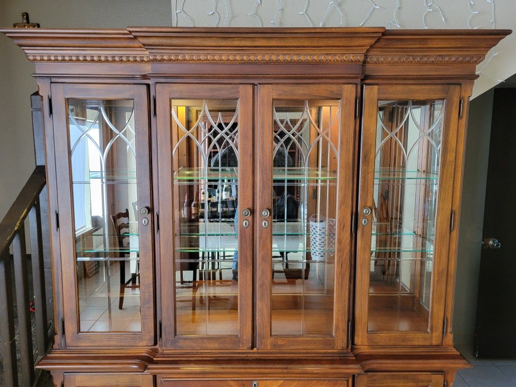 Wooden Cabinet