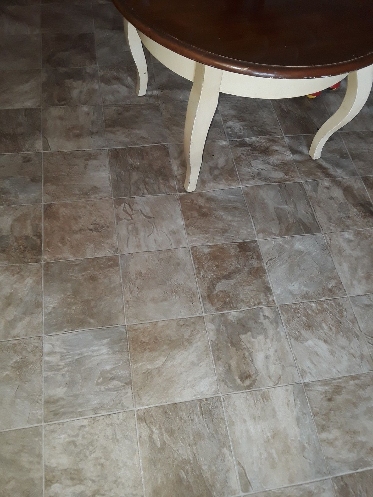 Vinyl flooring 12×13 feet