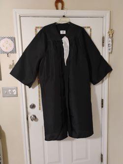 Jostens Black Graduation Gown  Size 5'7" to 5'9"
