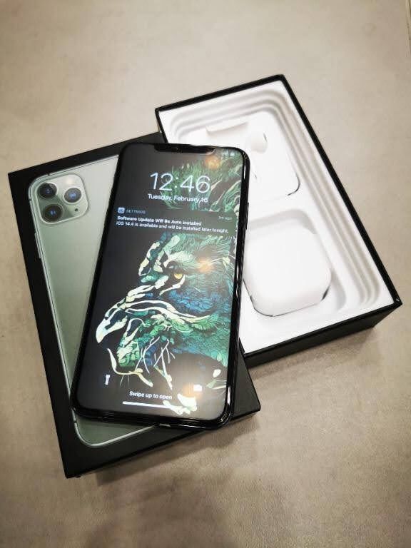 iPhone 11 Pro Max Unlocked