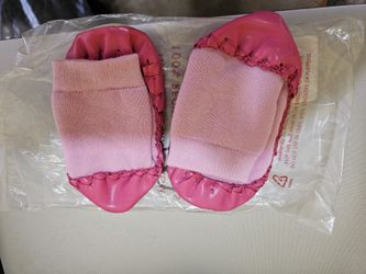 Hannah Andersson Crocs Size 7-9 Washable