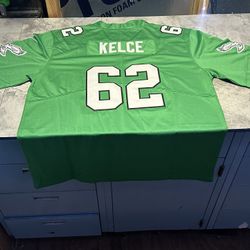 NWT Large Philadelphia Eagles Jason Kelce #62 Throwback Jersey  