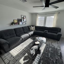 Large Gray Power Reclining Sectional Sofa w/ Wireless Charging & USB – Seats 7