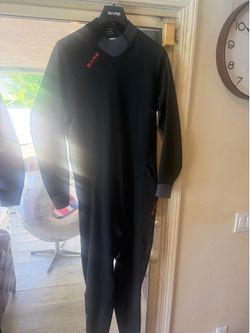 Diving/surfing suit; provides warmth in the water and features antimicrobial properties. EXOWEAR Full (Men's), Size MLT.