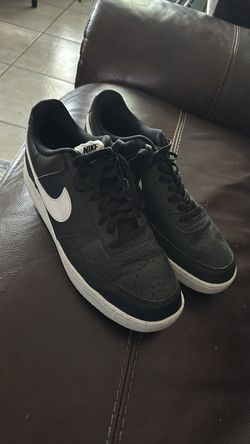 Men's Nike Court Vision Sneaker. Size 11.5