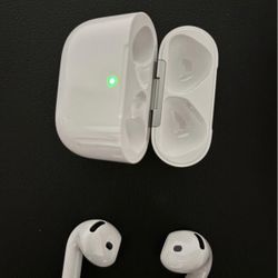 AirPods 4 Active Noise Cancellation