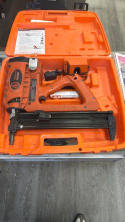 Ramset TrakFast TF1200 Gas-Actuated Fastening Tool Kit