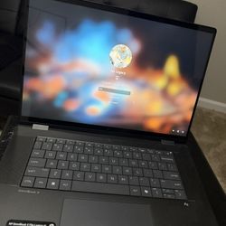 HP Omni Book Flip x 2025