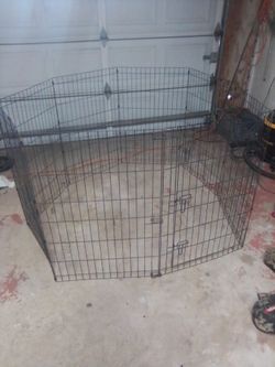 Dog kennel/cage