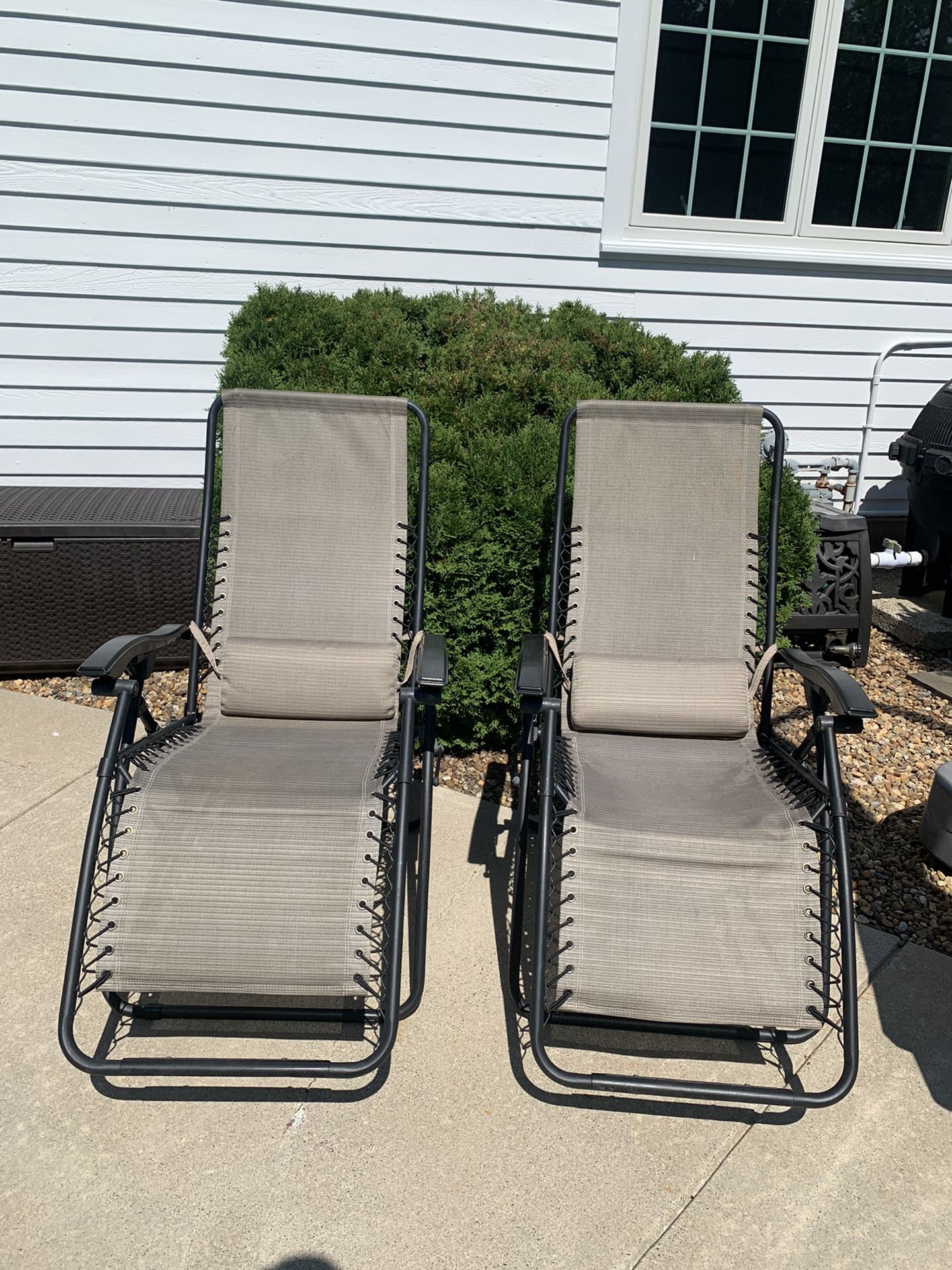 Zero Gravity Pool Lounge Chairs PVC Covered Polyester Set