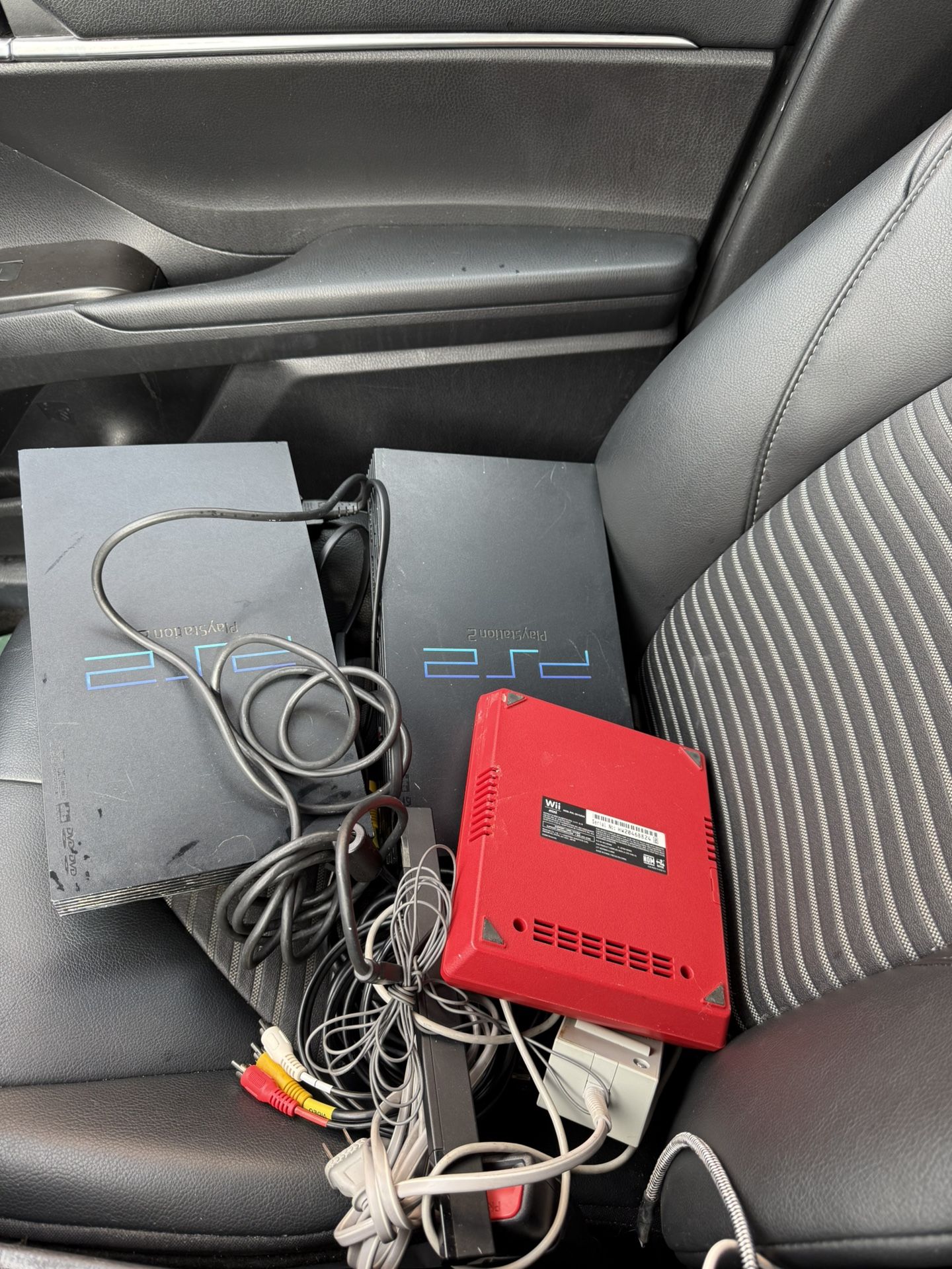 Ps2 Gaming System Comes With Controller