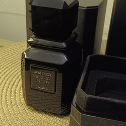 Amber Wood Noir By Ajmal 