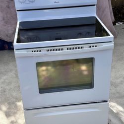 Amana Glass Top Stove 
