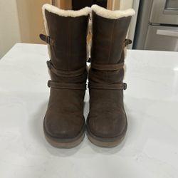 UGG Size 8 