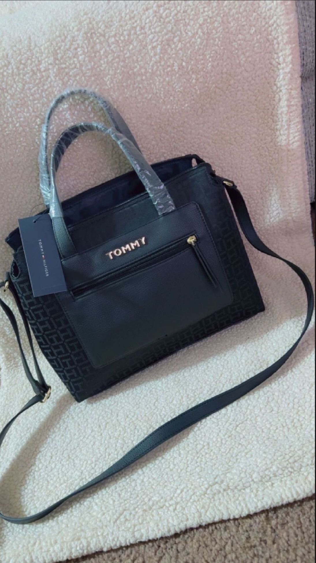 Tommy Hilfiger Purse
