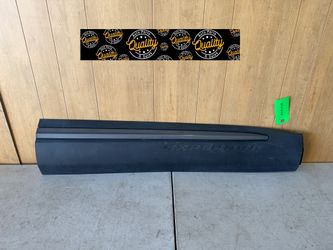 2020 2021 2022 2023 2024 2025 Ford Explorer Passenger Side Right Side Rear Door Molding
