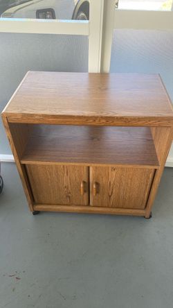 Storage cabinet