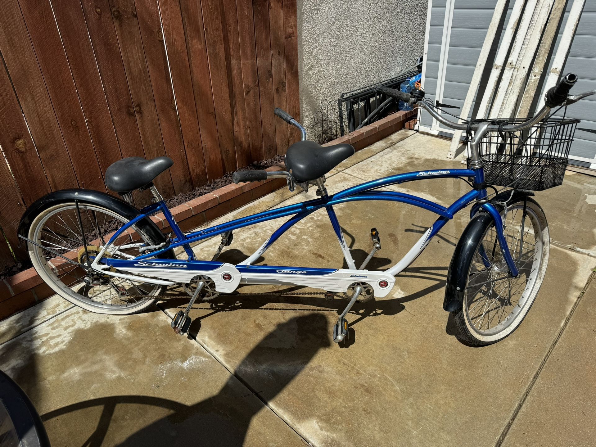 schwinn tandem bicycle for sale Twinn Classic Adult Beach Cruiser Bike, Double Seater, Low Step Steel Frame, 7-Speed, 650c Urban Tires, Alloy Caliper Brakes, Medium Frame, Blue : Sports & Outdoors Schwinn Tango Tandem Silver 2016
